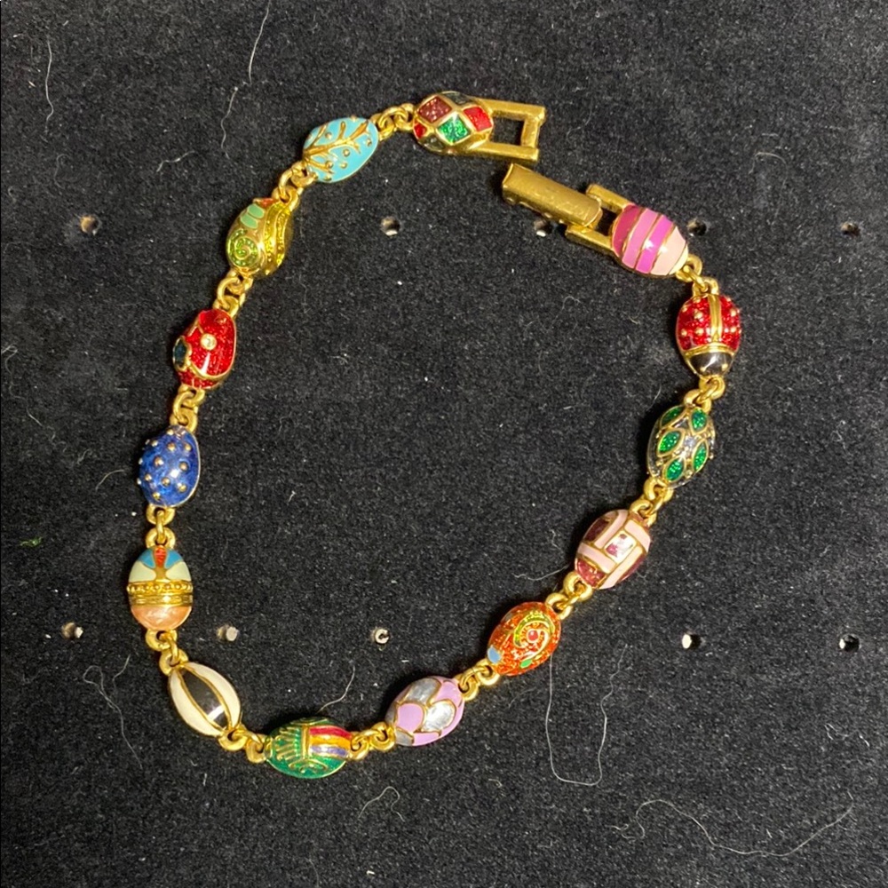 Stunning Joan Rivers Vintage Gold Tone Small Fabrege Eggs Enamel Bracelet